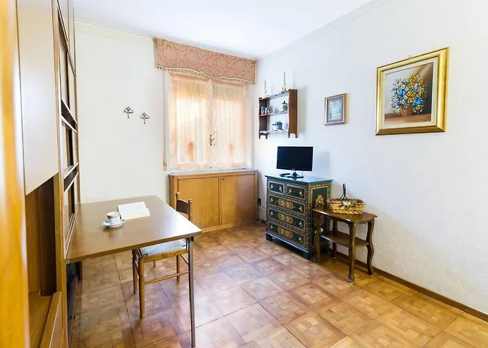 Grazioso Appartamentino A Due Passi Dalla Pista Ciclabile Con Giardino E Garage * 산레모